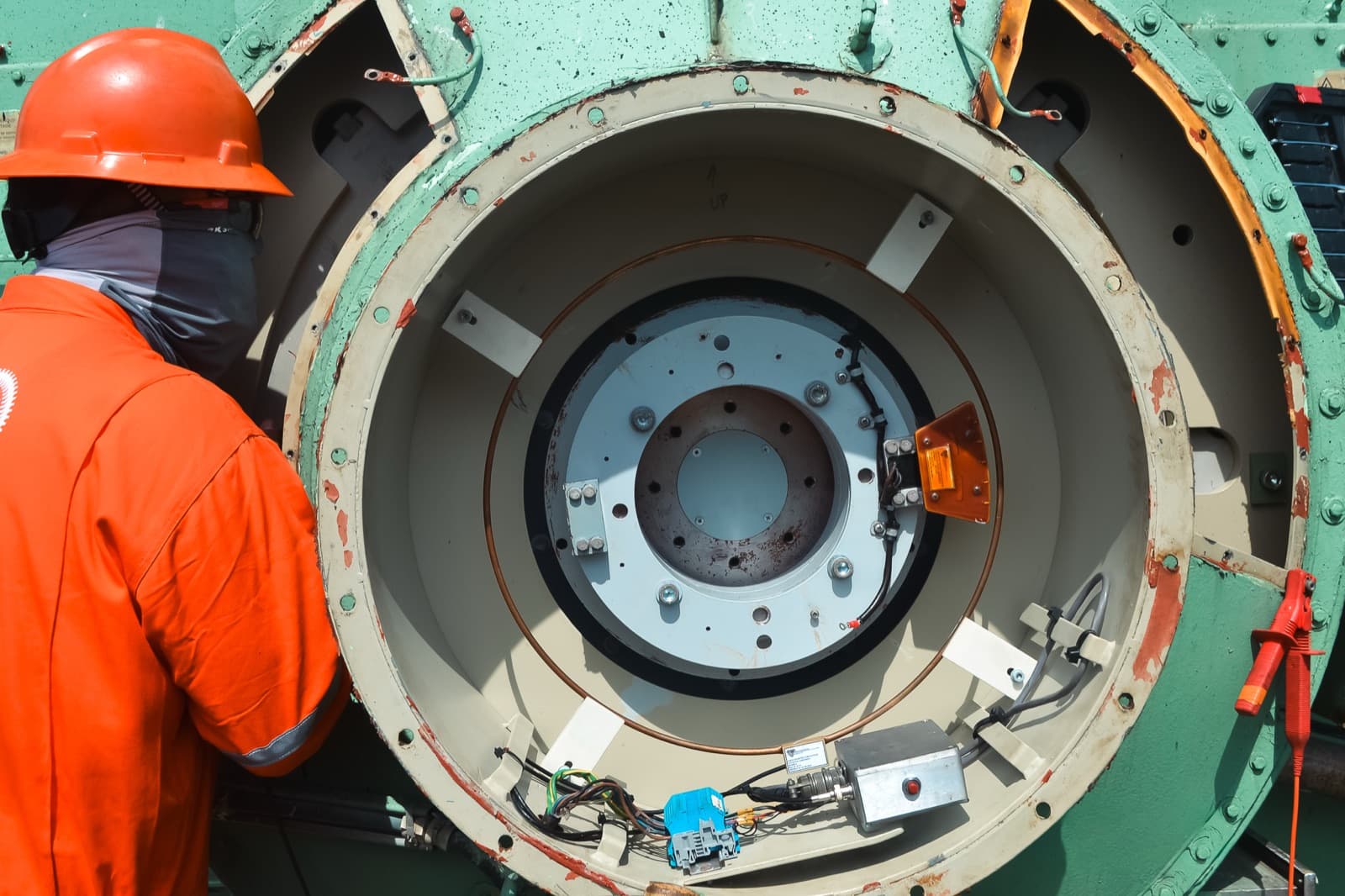 Servicio para Generadores en Oil & Gas y Petroquímica — TEMISA Power Gen — CFE LAPEM W4200-12 — generator service Mexico