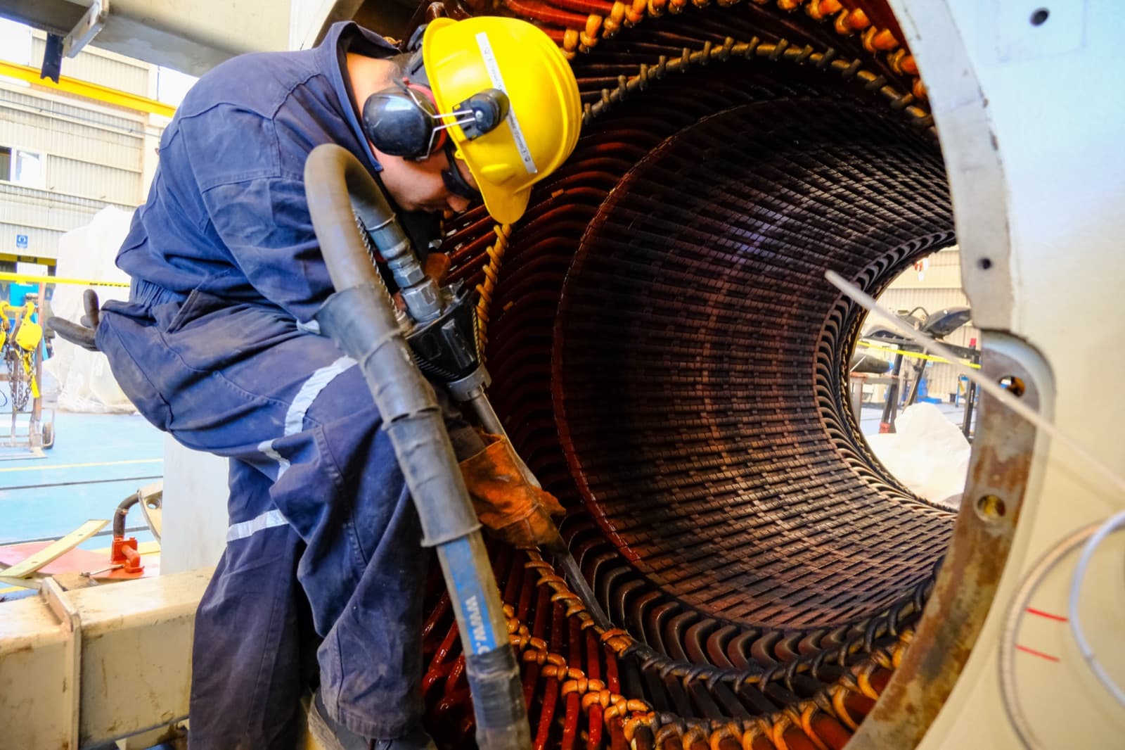 Limpieza Criogénica con Hielo Seco para Generadores Eléctricos — TEMISA Power Gen — CFE LAPEM W4200-12