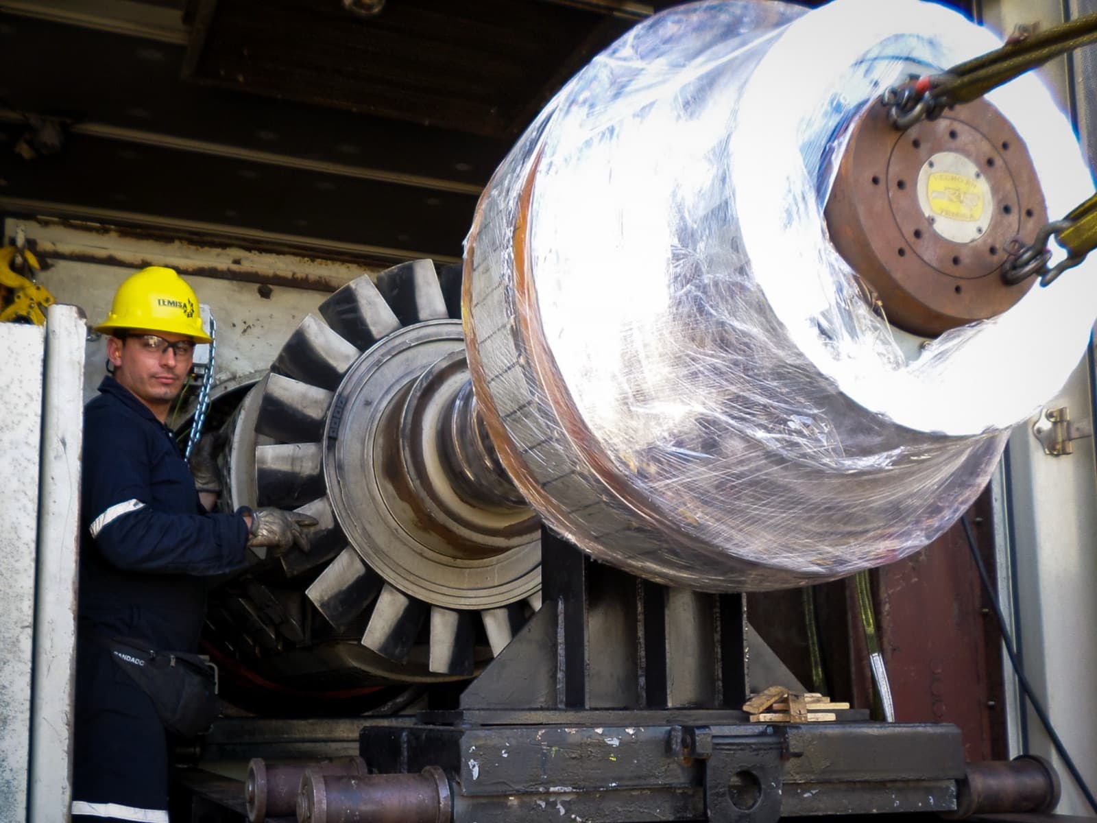 Servicios en Sitio · Field Services — TEMISA Power Gen — generator service Mexico
