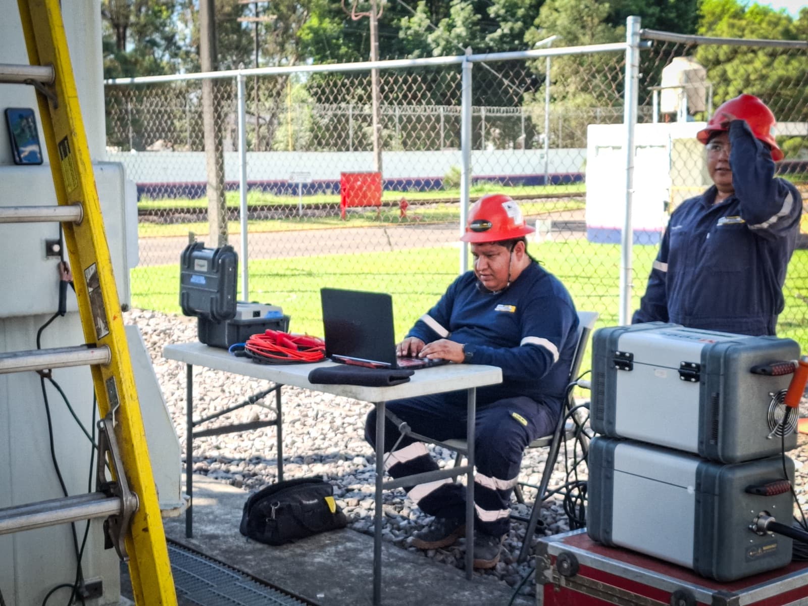 Equipo TEMISA Power Gen — TEMISA generator service team workshop Mexico
